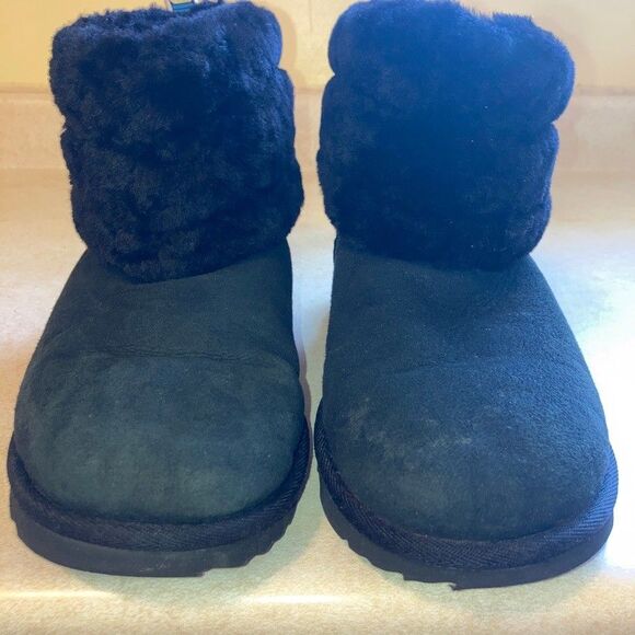 UGG Suede Boots Mini Fluff Quilted Sz 7 EU 38 Black Slip On Fur Top 3 Color Logo - Picture 3 of 10